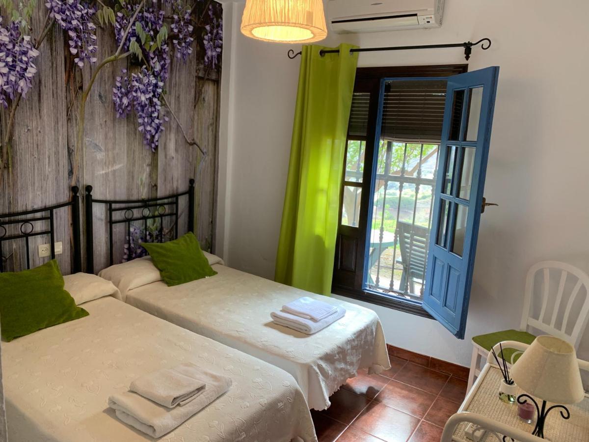 Villa En Frigiliana Con Piscina Y Jacuzzi Bagian luar foto