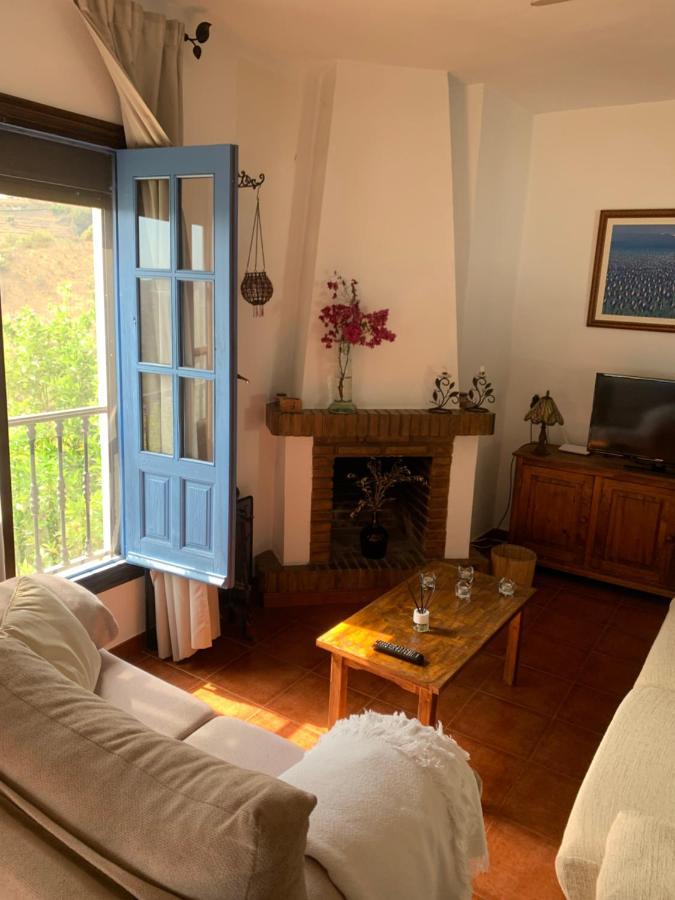 Villa En Frigiliana Con Piscina Y Jacuzzi Bagian luar foto