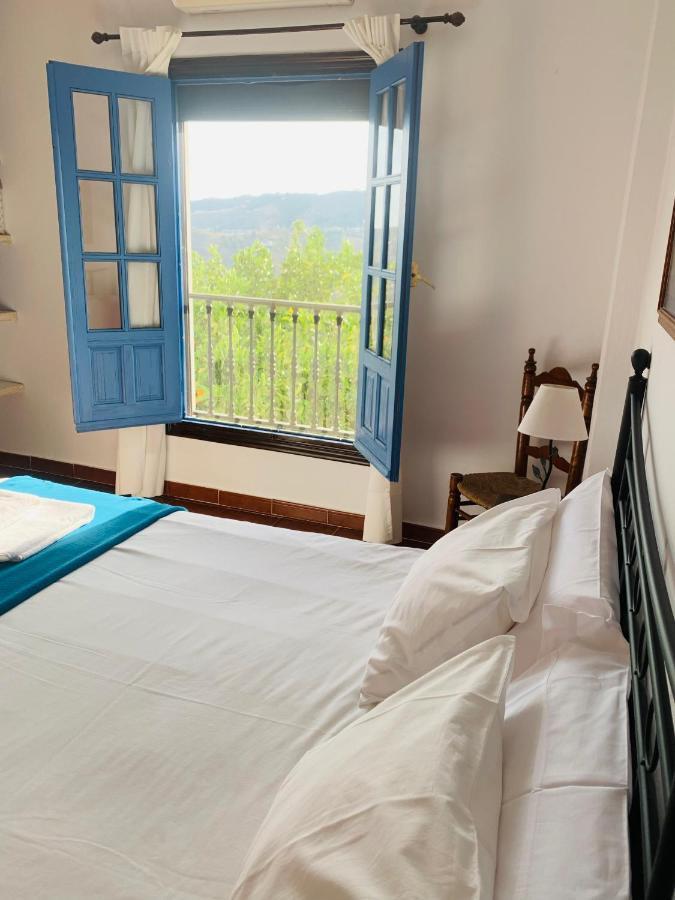 Villa En Frigiliana Con Piscina Y Jacuzzi Bagian luar foto